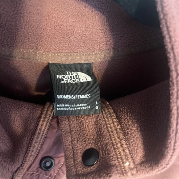 Women’s The North Face TKA Glacier Snap-Neck Fleece Pullover - Picture 4 of 5